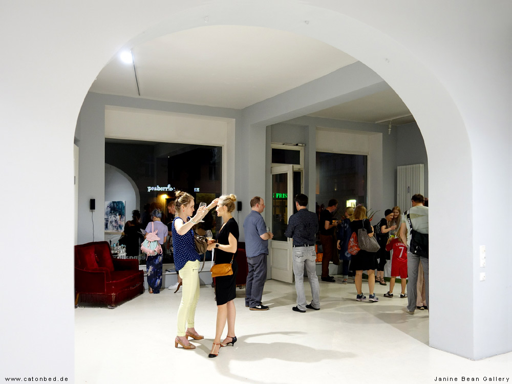 jan sobottka, Janine Bean